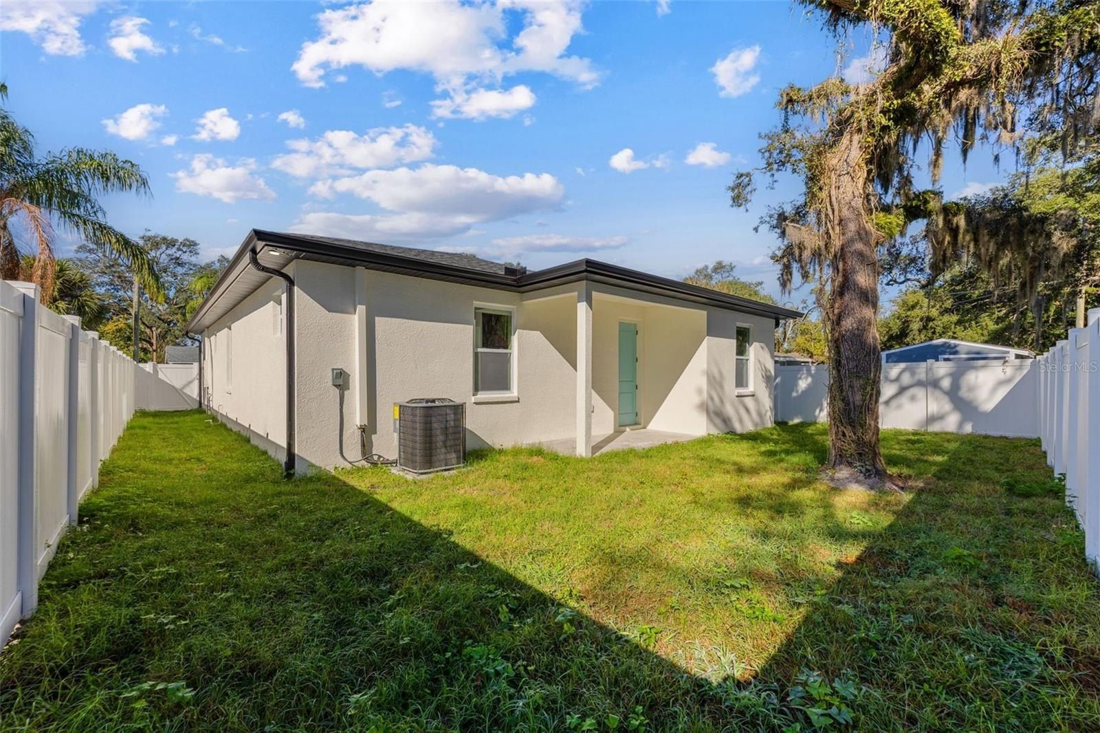 8215 N 18Th Street. Tampa, FL 33604