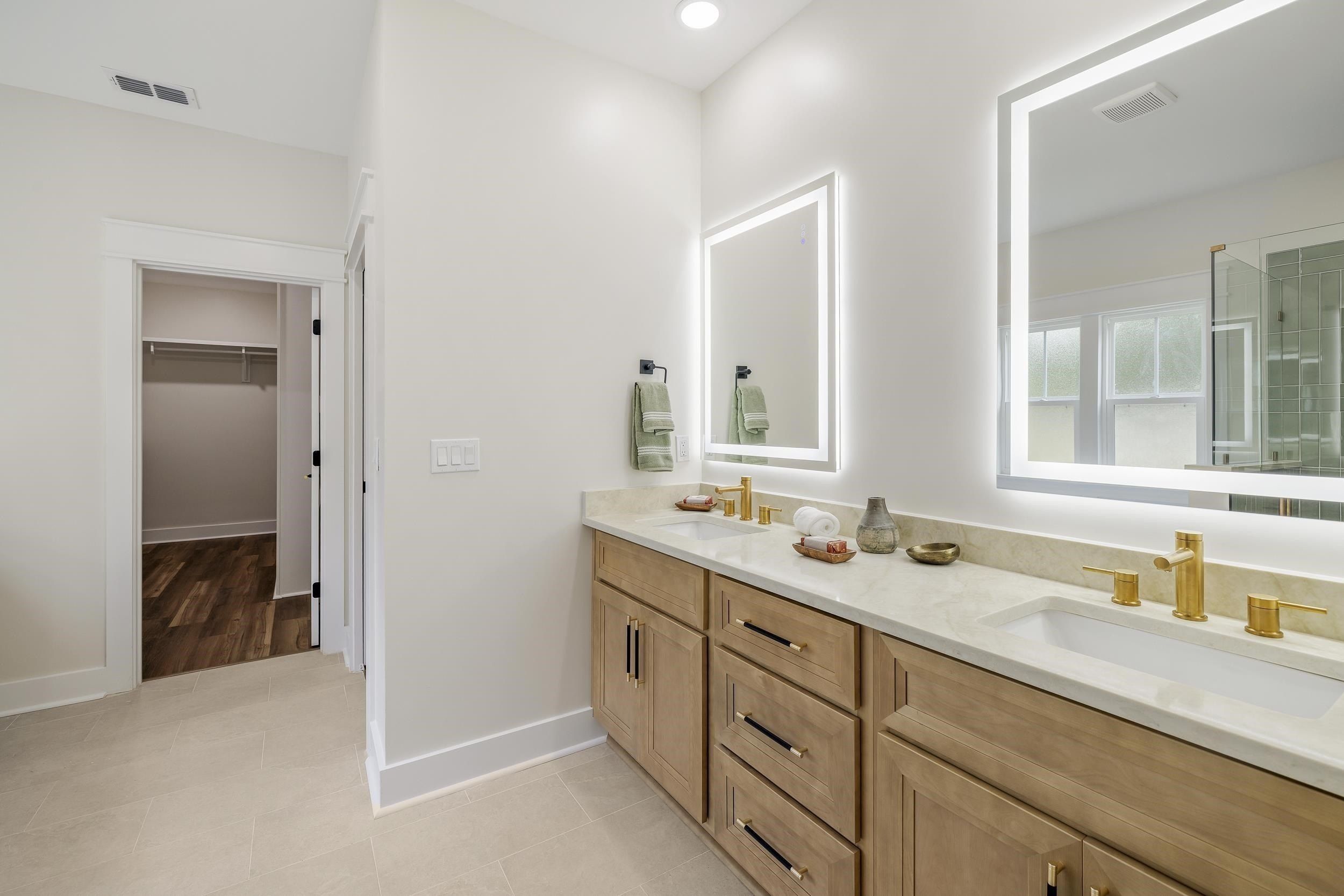 5887 Williams Road. Tallahassee, FL 32311