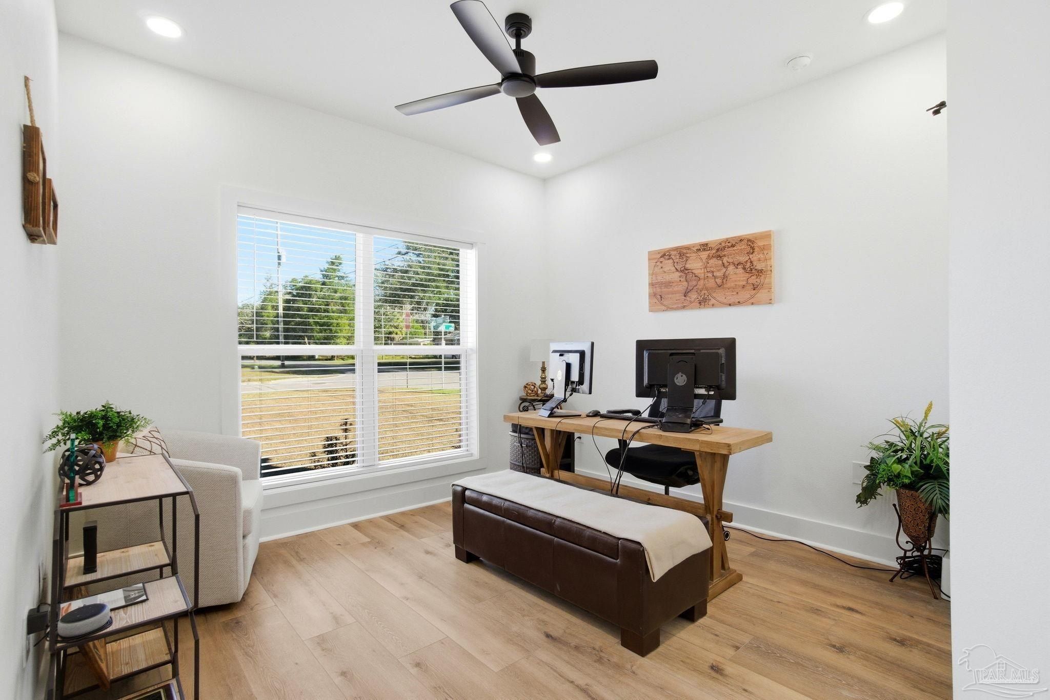 1417 Claridge Pl. Pensacola, FL 32534