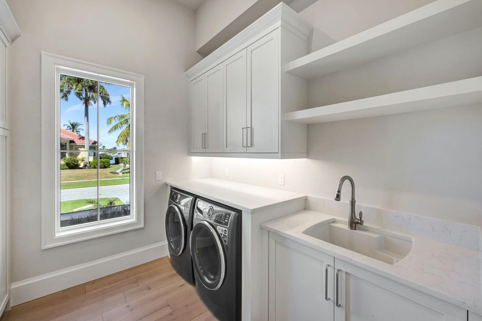 860 Banyan Court. Marco Island, FL 34145