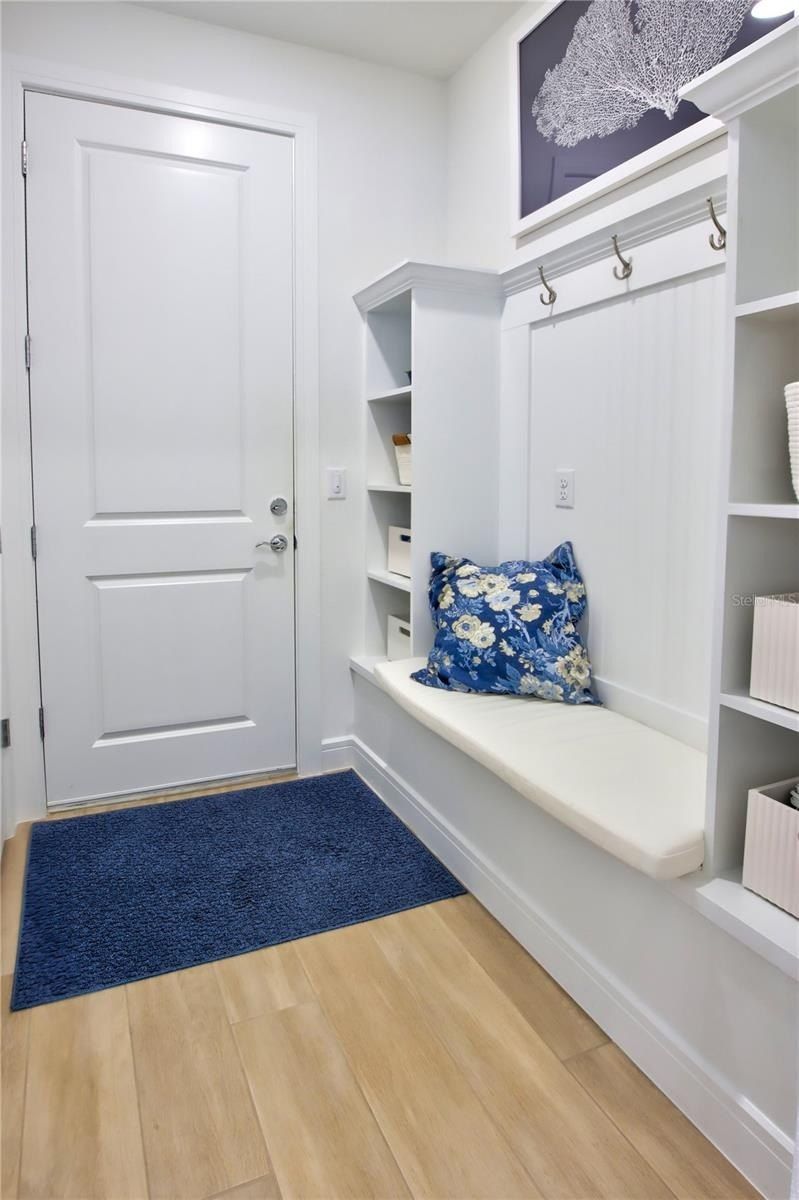 6364 Snow Tree Lane. Saint Cloud, FL 34771