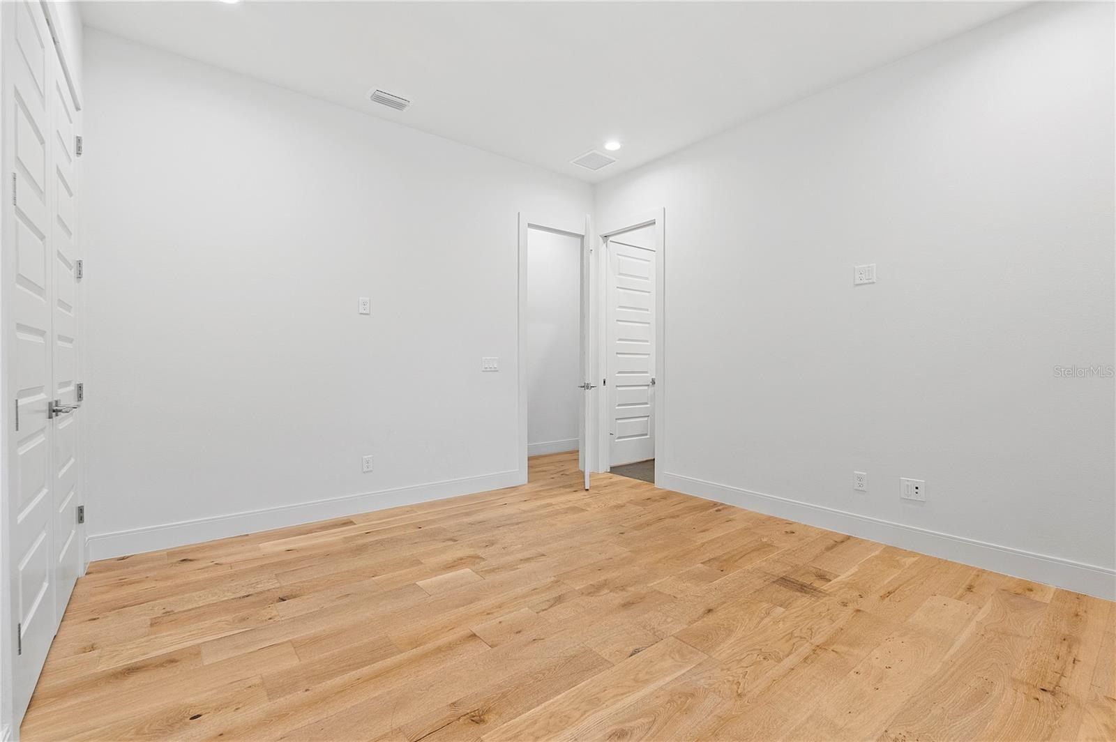 6087 Fabers Oak Place. Sanford, FL 32771