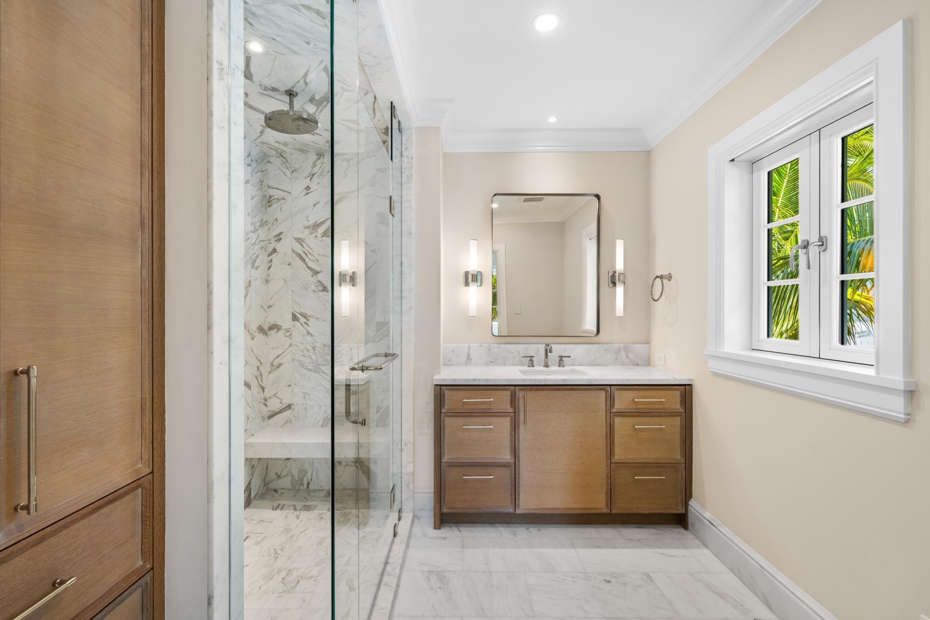 350 Seabreeze Avenue. Palm Beach, FL 33480