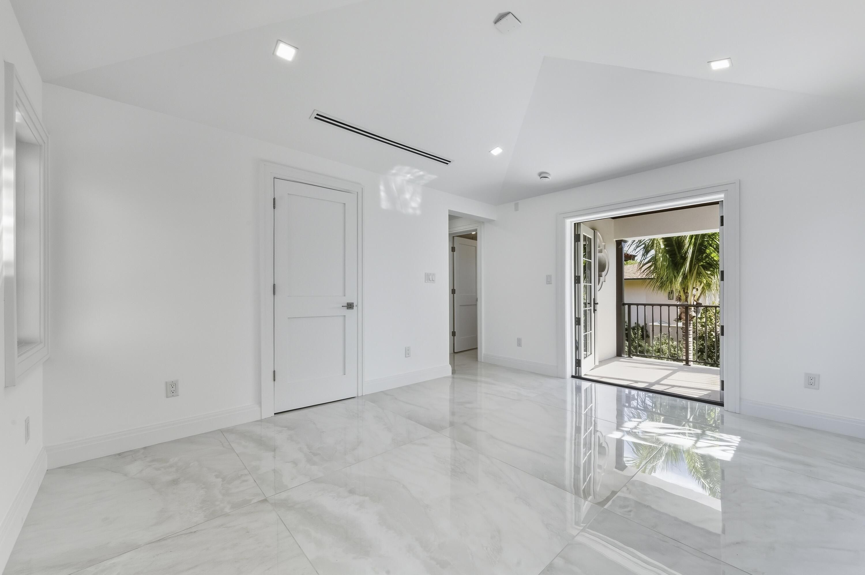 Palm Beach, FL 33480