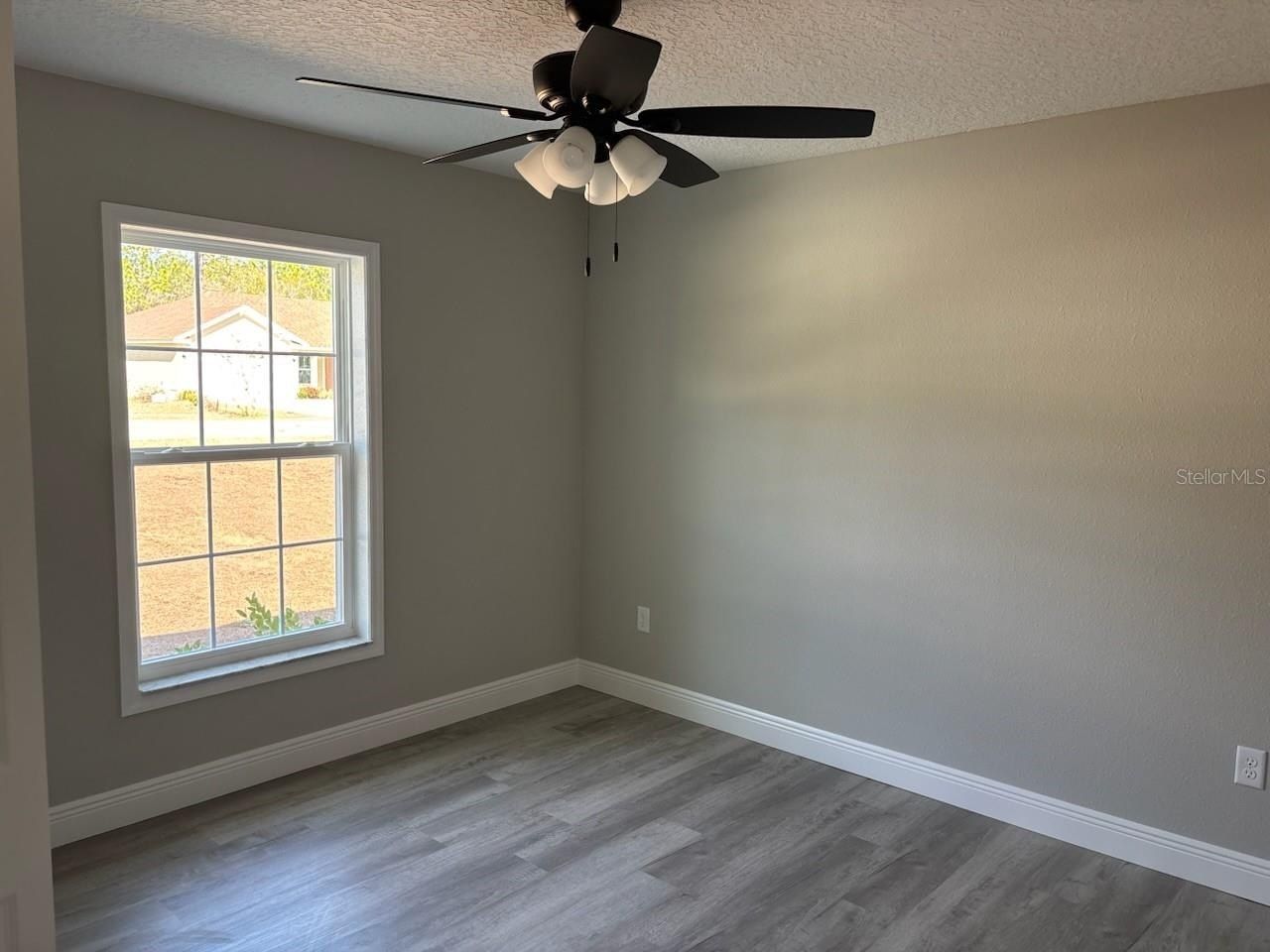 2434 W Menores Drive. Citrus Springs, FL 34434