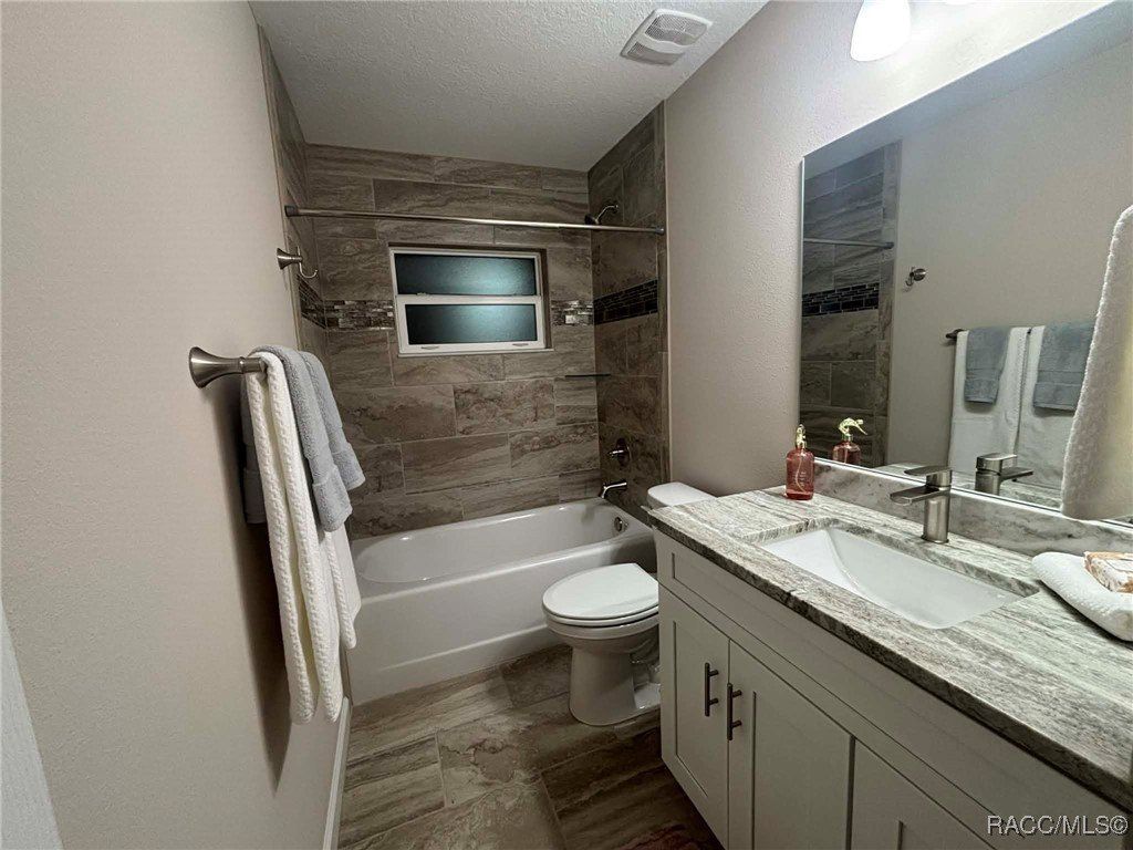 8216 N Upland Drive. Citrus Springs, FL 34434