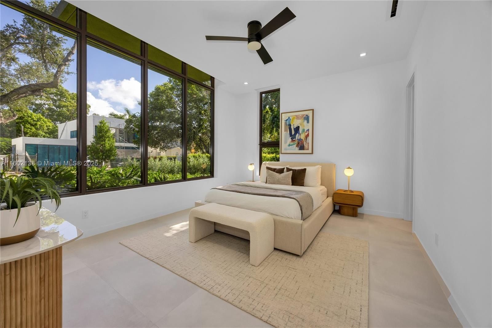 4090 Hardie Ave. Miami, FL 33133