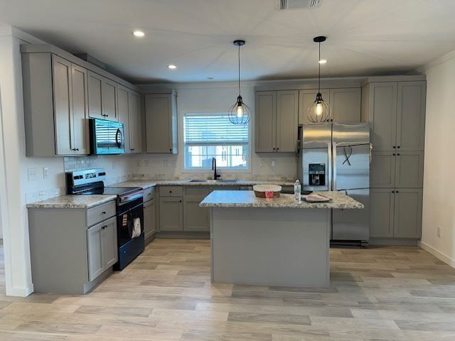 5646 Blue Harbor Drive 324. New Port Richey, FL 34653