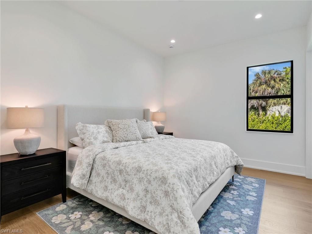 3233 64Th St Sw. Naples, FL 34105