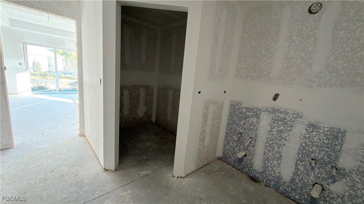 3449 Ne 8Th Place. Cape Coral, FL 33909