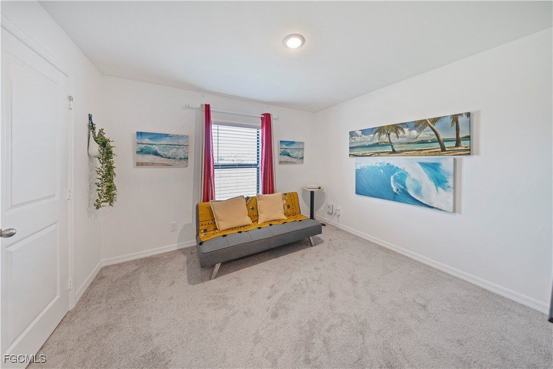 4309 Ne 8Th Court. Cape Coral, FL 33909