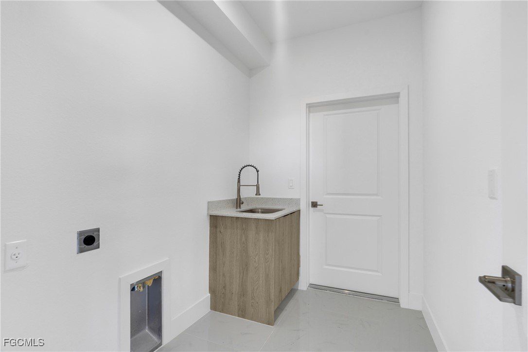 14261 Chancellor Street. Fort Myers, FL 33905