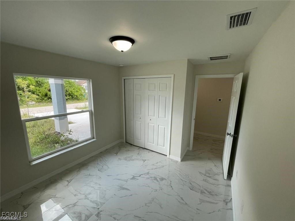 48534855 28Th Street Sw. Lehigh Acres, FL 33973