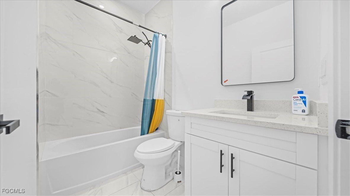 1218 Eclat Street E. Lehigh Acres, FL 33974