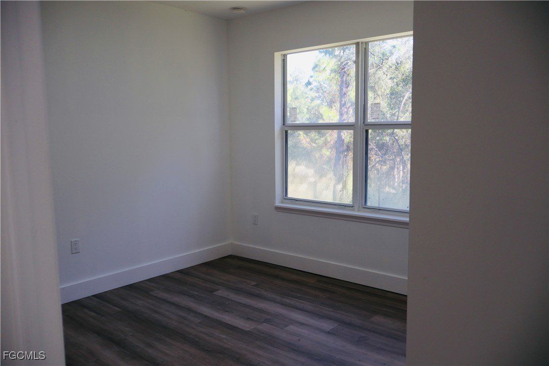 3215 8Th Street Sw. Lehigh Acres, FL 33976