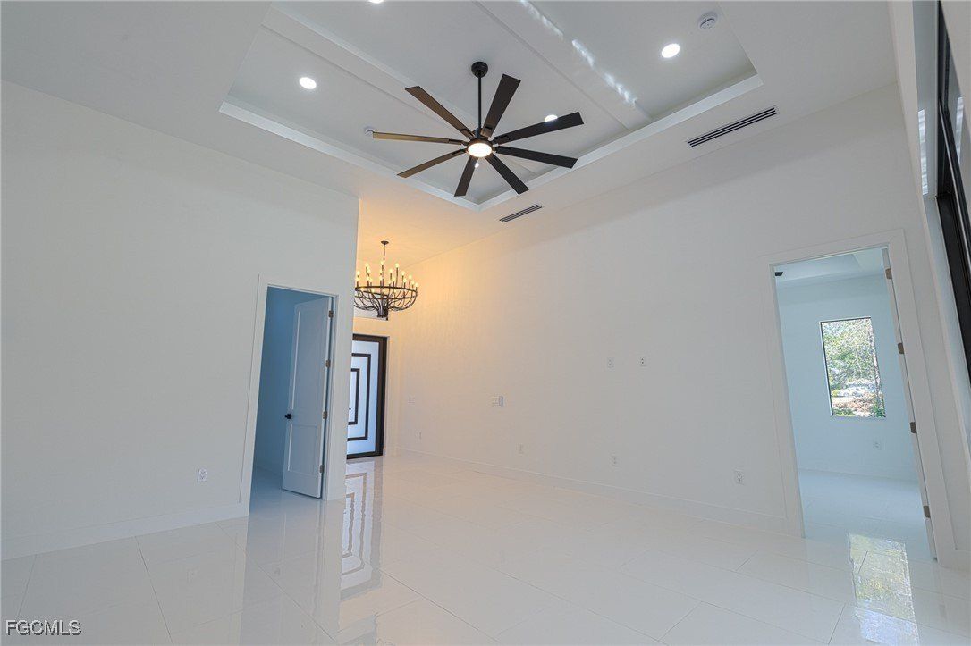 504 E 7 Th Street. Lehigh Acres, FL 33972