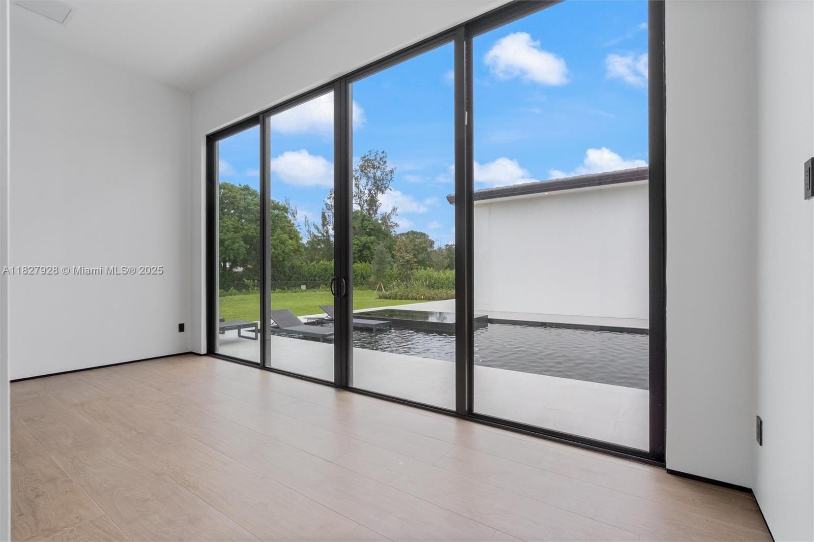 1520 Sw 149Th Ter. Davie, FL 33326