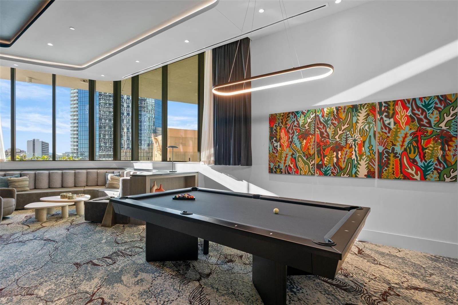 275 1St Avenue S. St Petersburg, FL 33701