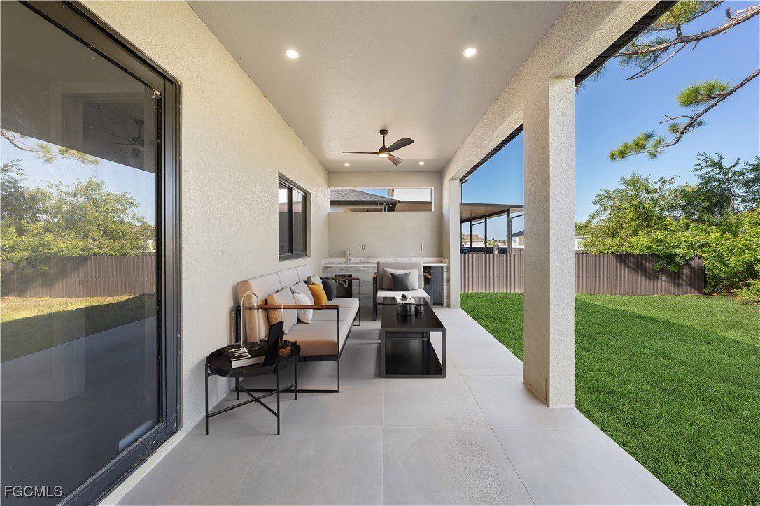 2809 Sw Embers Terrace. Cape Coral, FL 33991