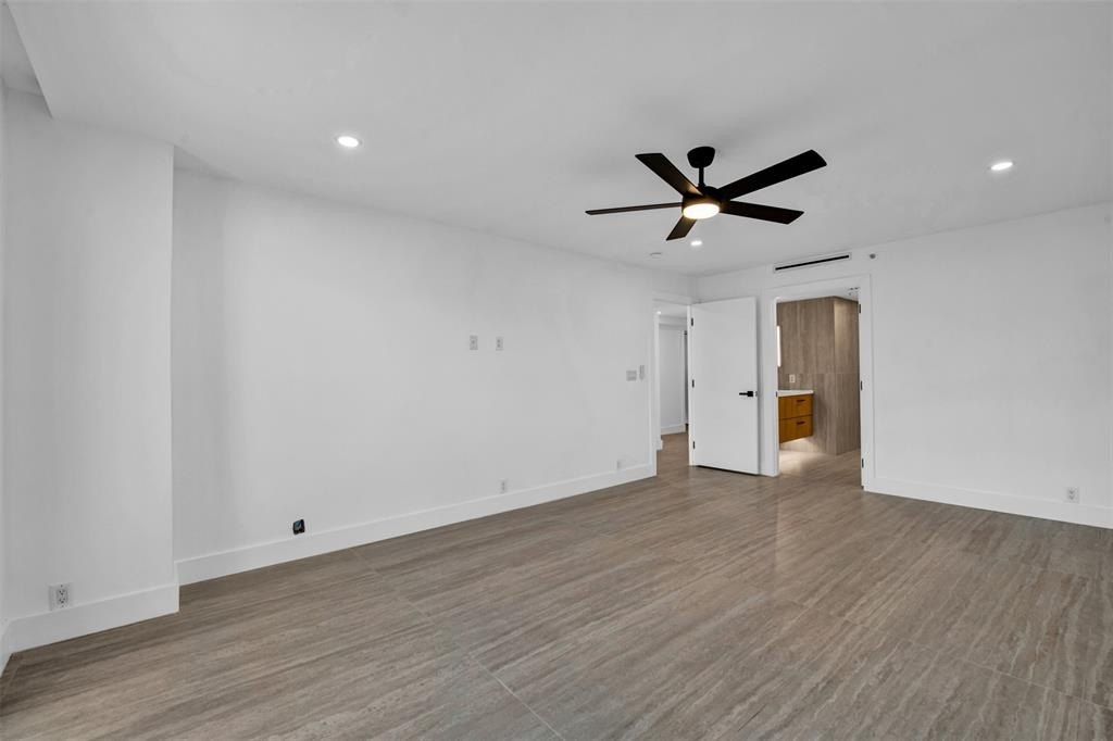 520 E Brickell Key Dr Unit Bh25. Miami, FL 33131