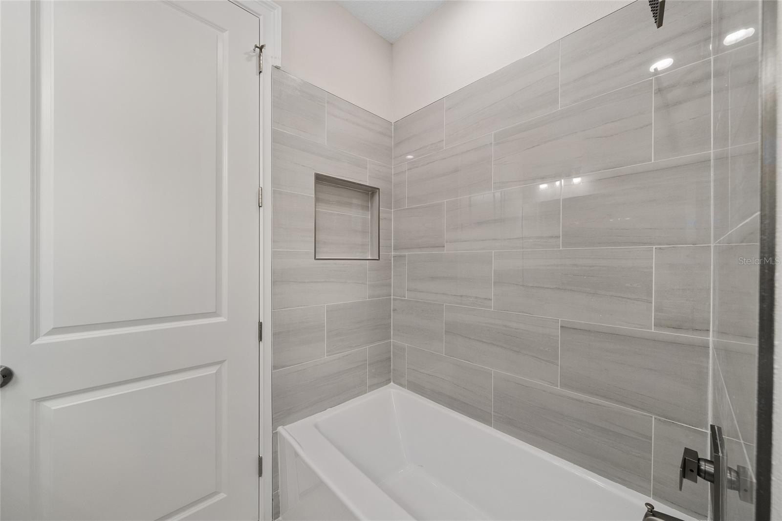 Se Th Lane. Summerfield, FL 34491