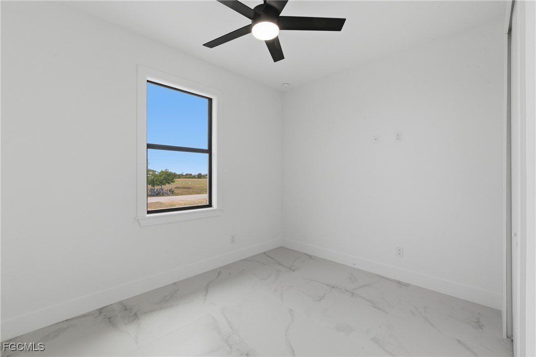 3919 Nw 40Th Street. Cape Coral, FL 33993