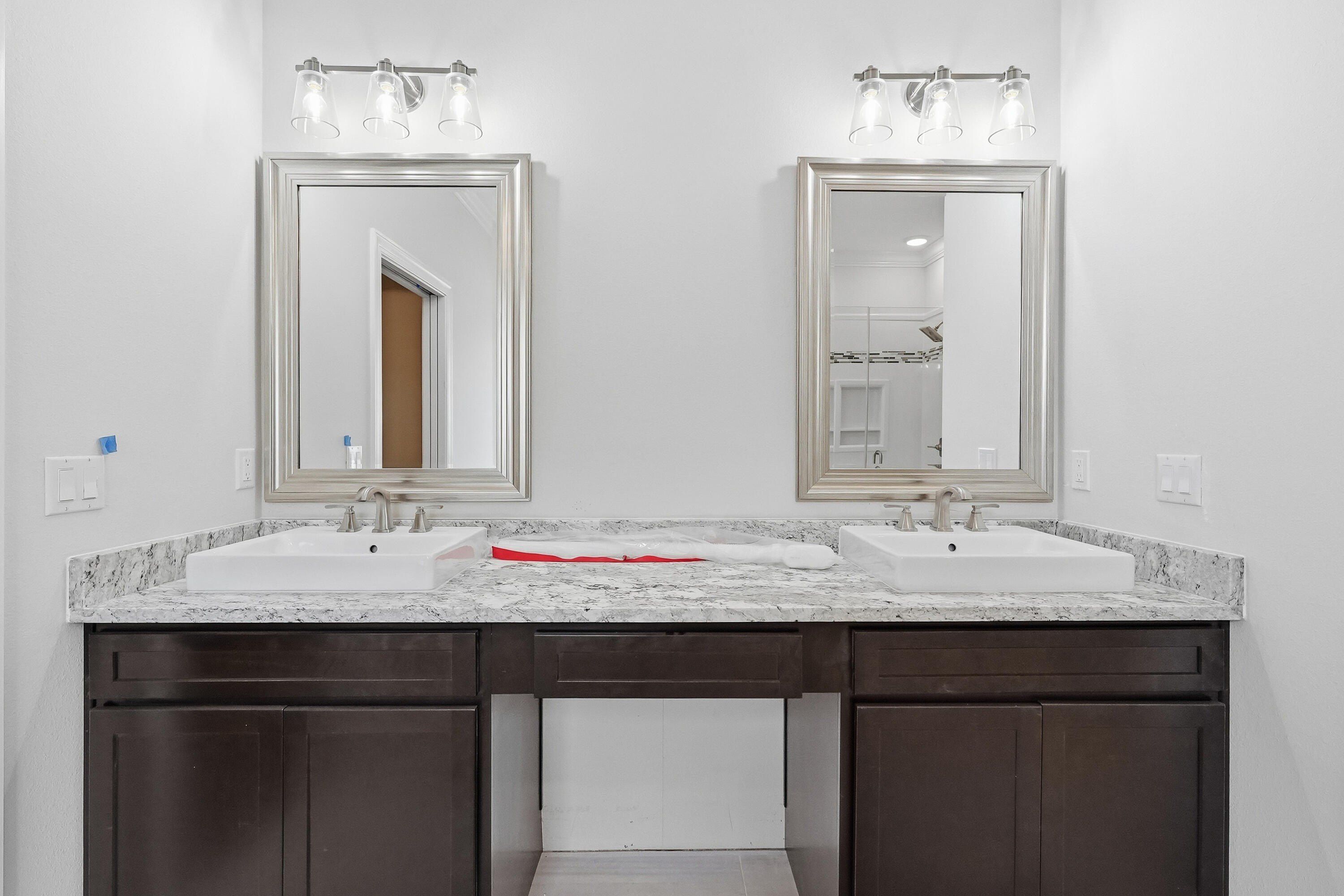 423 Marquette Street. Valparaiso, FL 32580