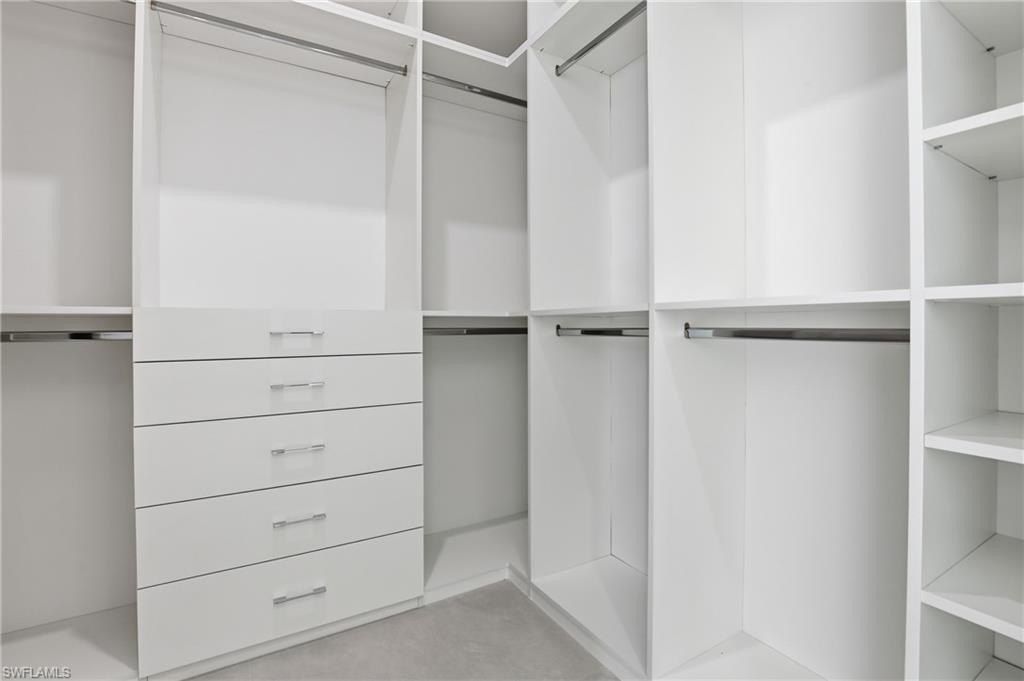 1388 Everglades Blvd N. Naples, FL 34120