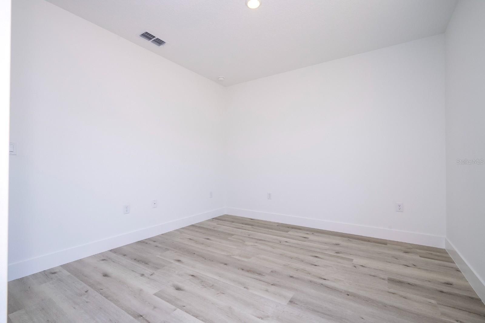 1129 Edinburgh Street. North Port, FL 34288