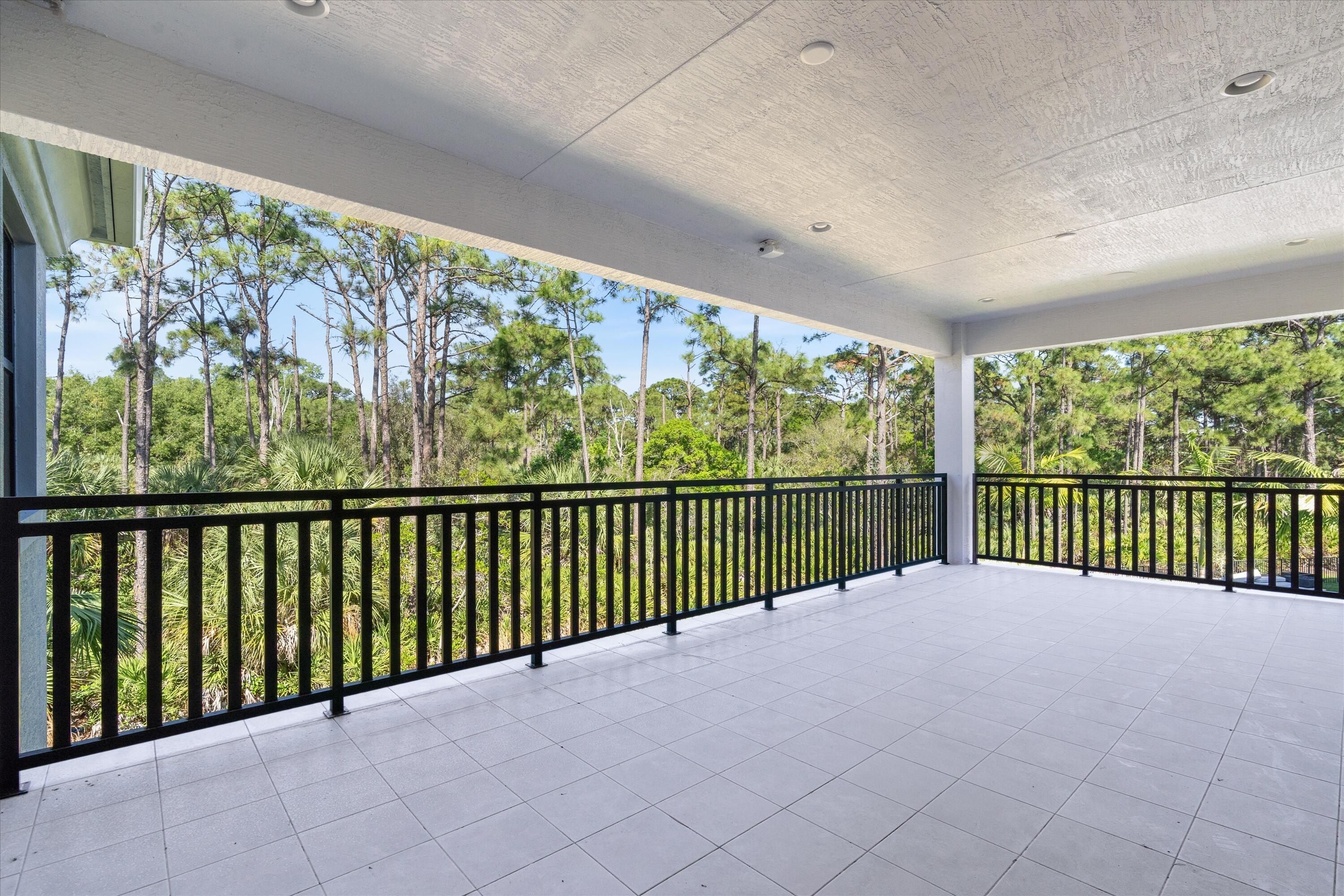 13334 Artisan Circle. Palm Beach Gardens, FL 33418