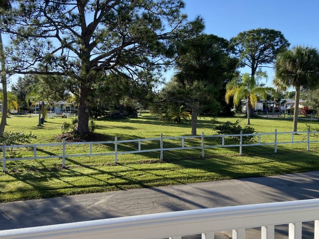 812 Concord St 236. Vero Beach, FL 32966