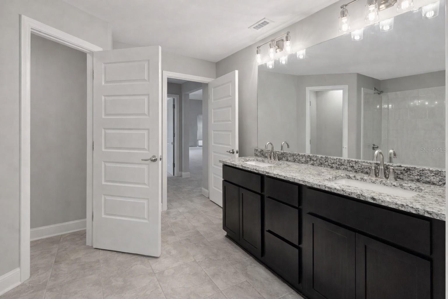 7541 Bent Tree Loop. Saint Cloud, FL 34773