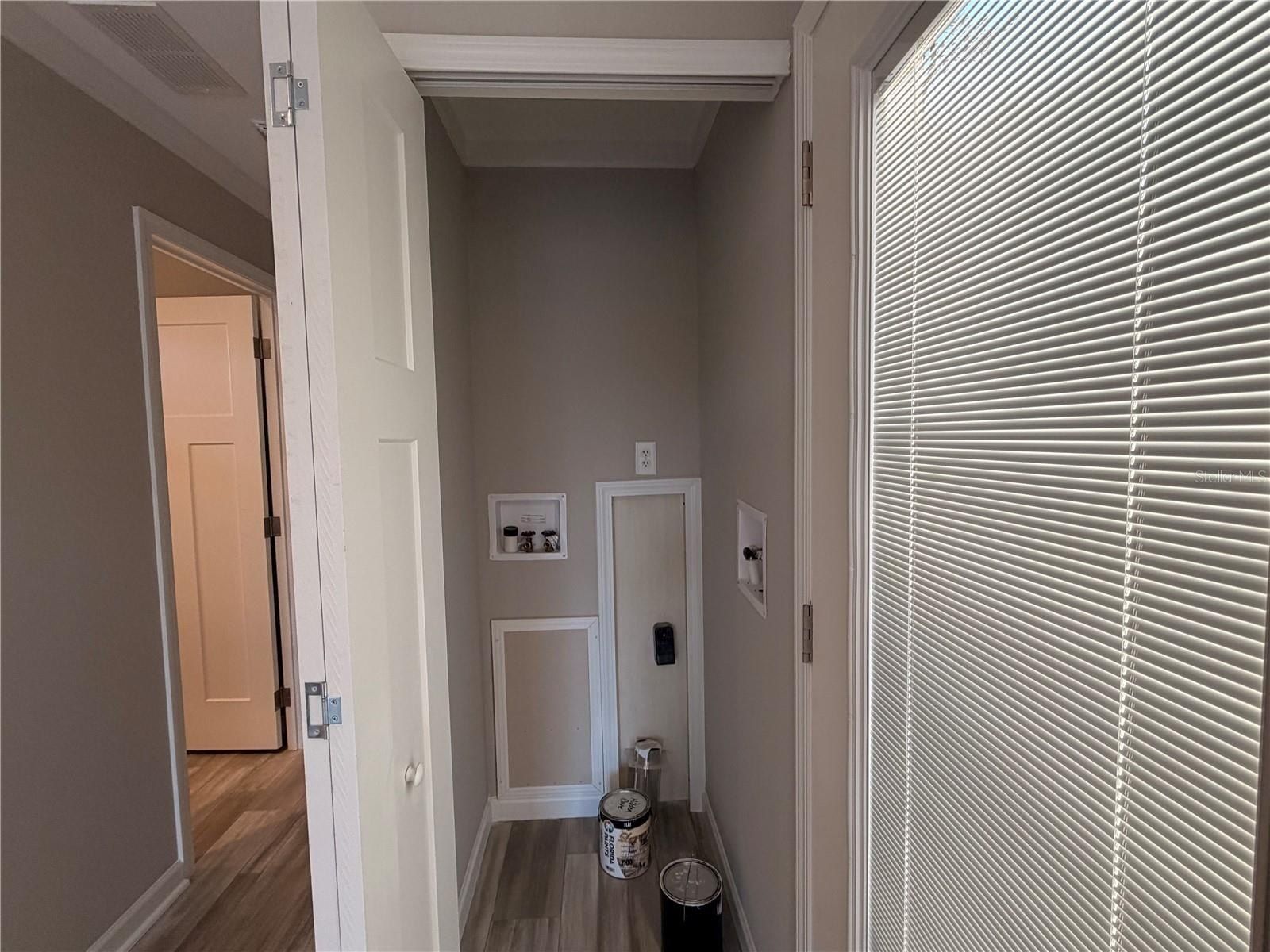 24350 Maxwell Street. Astor, FL 32102