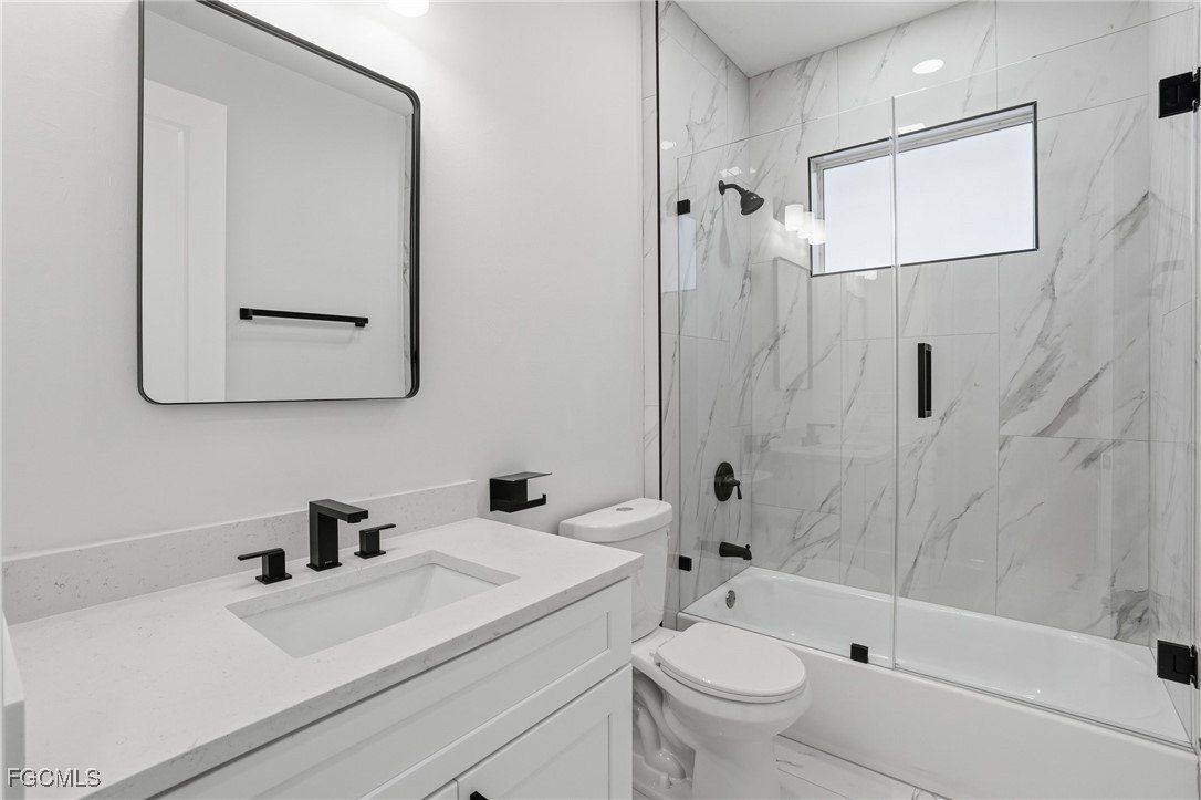 1042 Marshall Avenue S. Lehigh Acres, FL 33974