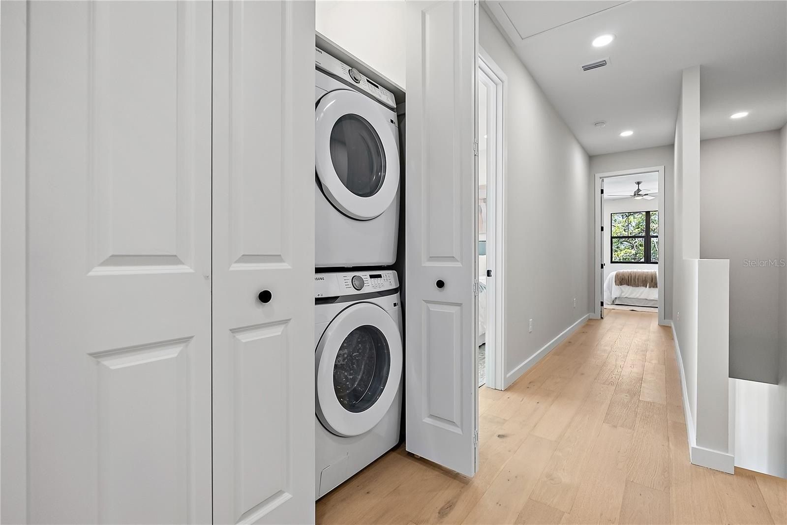 429 11Th Avenue S. St Petersburg, FL 33701