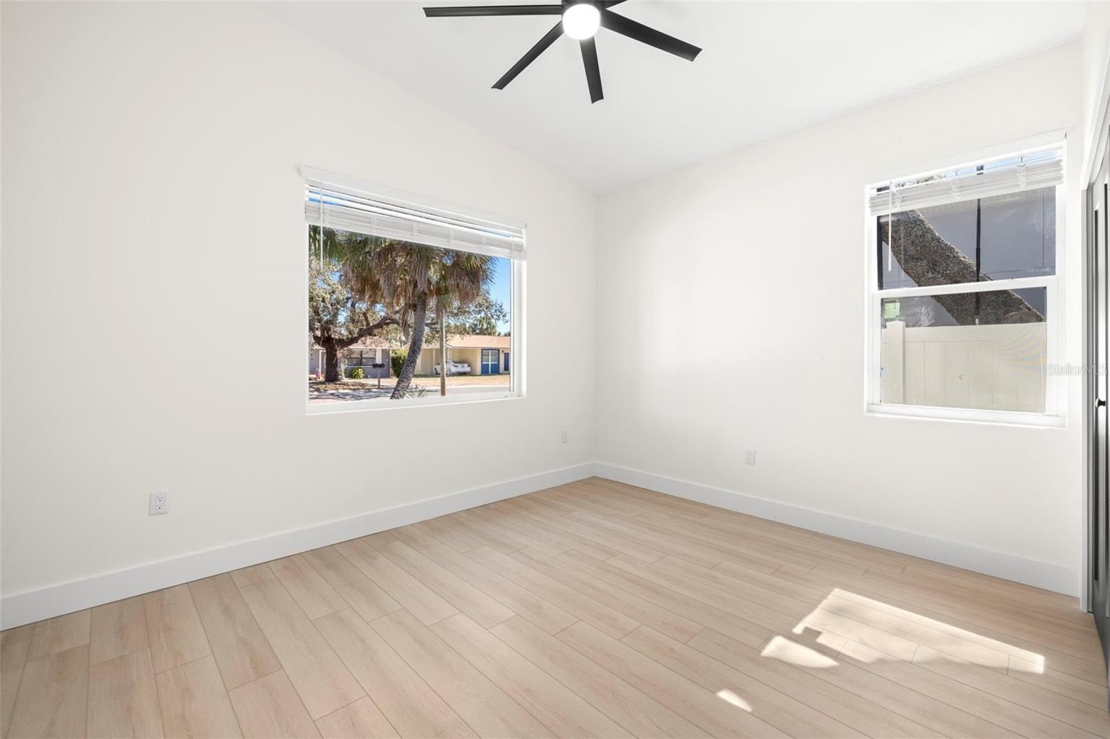 1901 43Rd Street S. St Petersburg, FL 33711