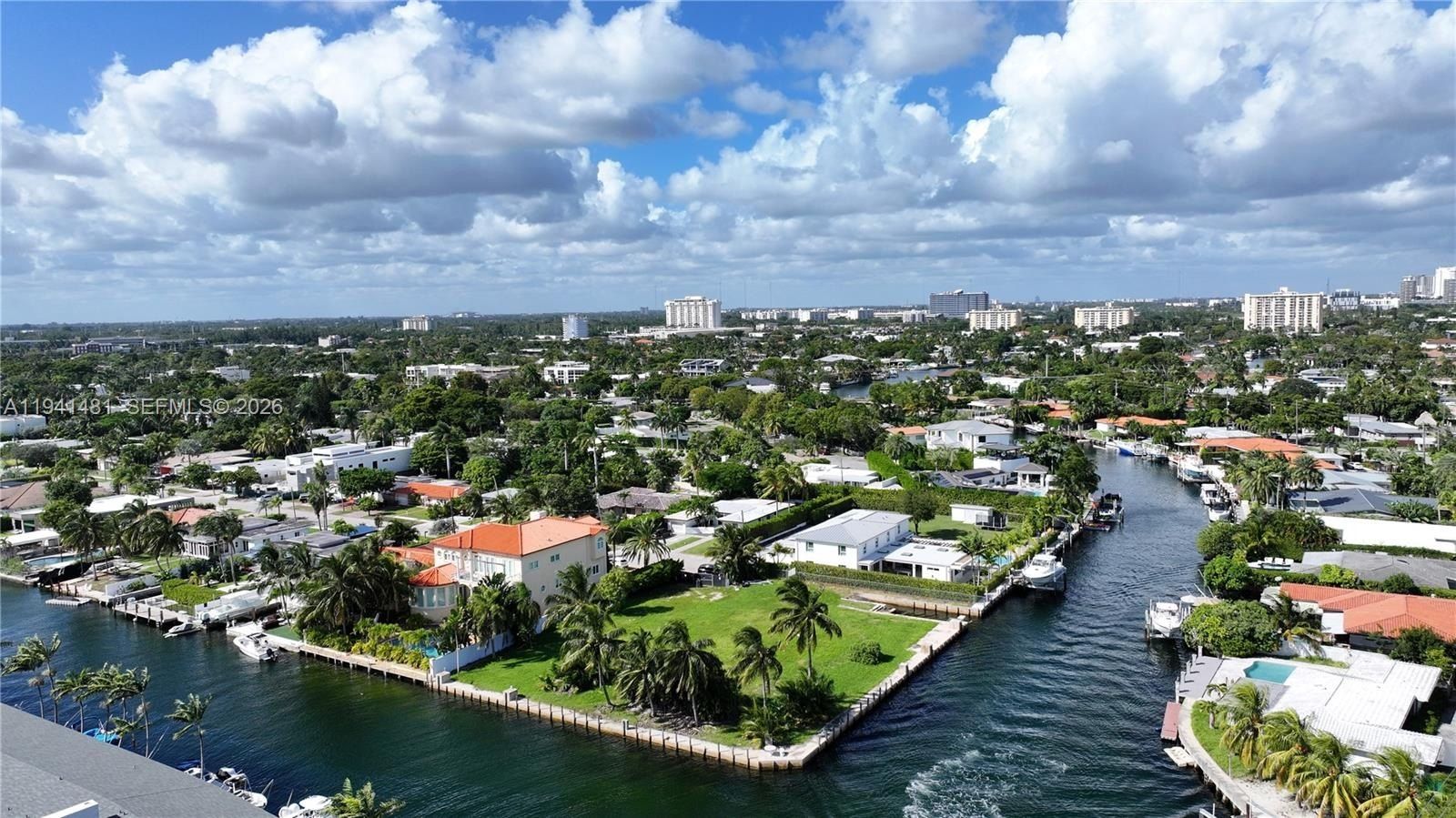 2210 Ne 124Th St. North Miami, FL 33181