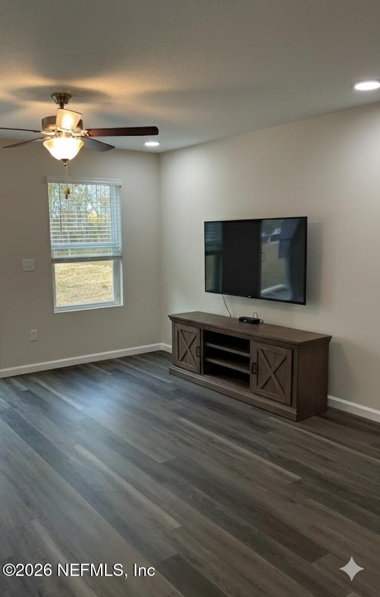 Larsen Road. Jacksonville, FL 32207