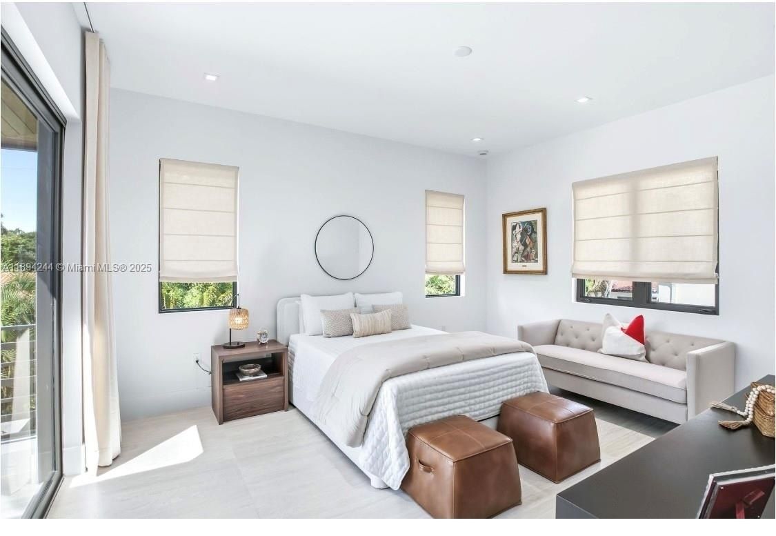 1515 Urbino. Coral Gables, FL 33146