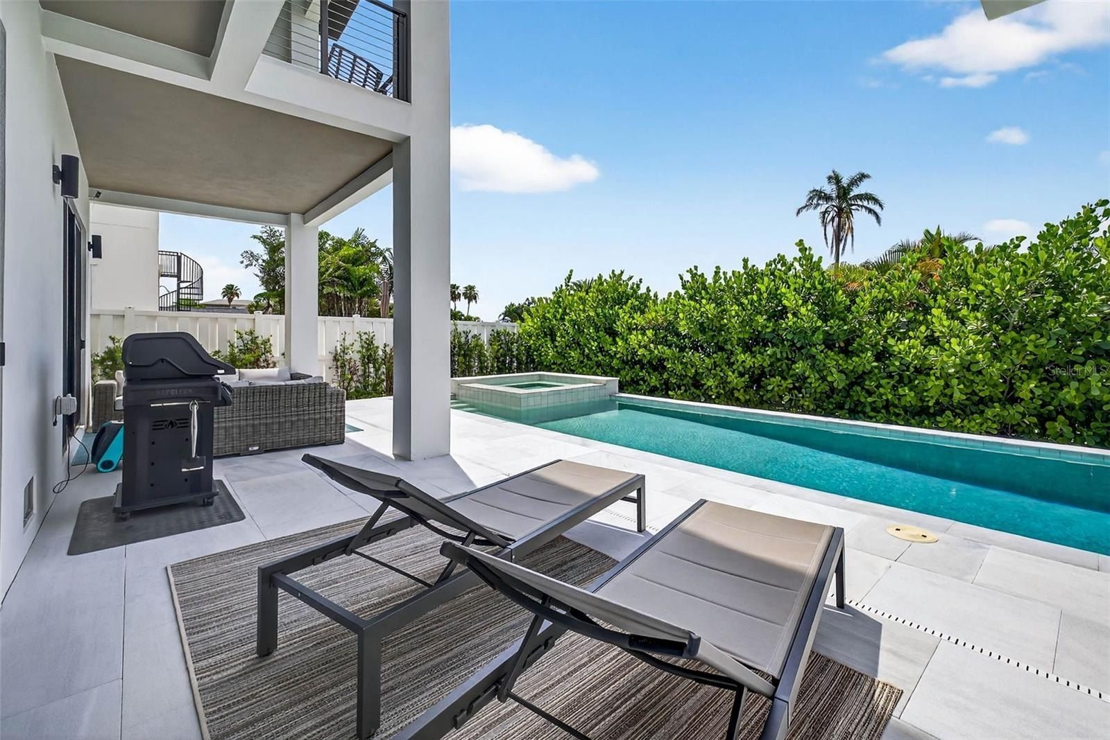 131 Forest Hills Drive. Redington Shores, FL 33708