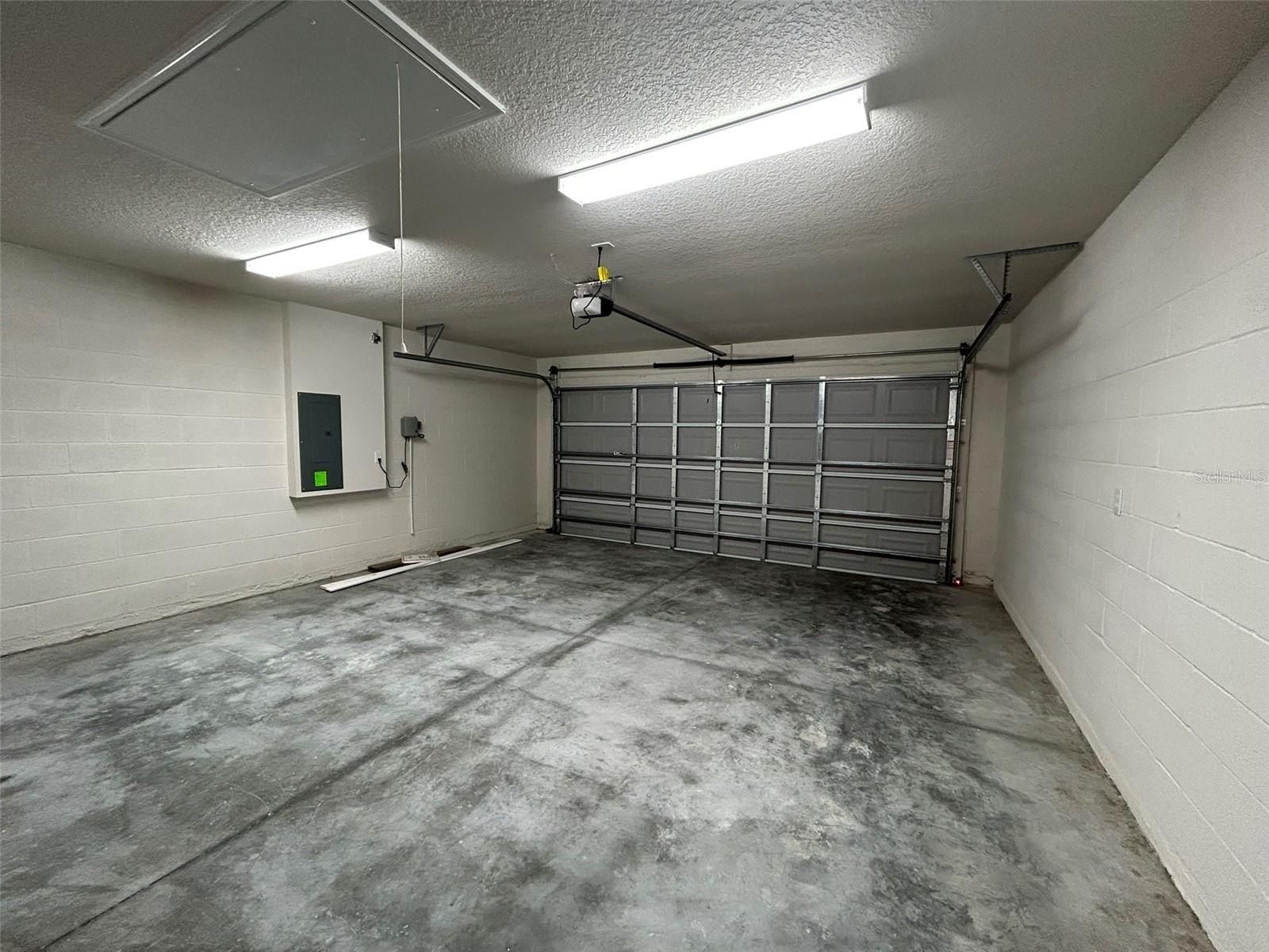 1586 W Gainsboro Lane. Citrus Springs, FL 34434