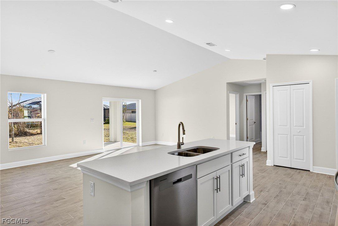 1110 Nw 19Th Street. Cape Coral, FL 33993