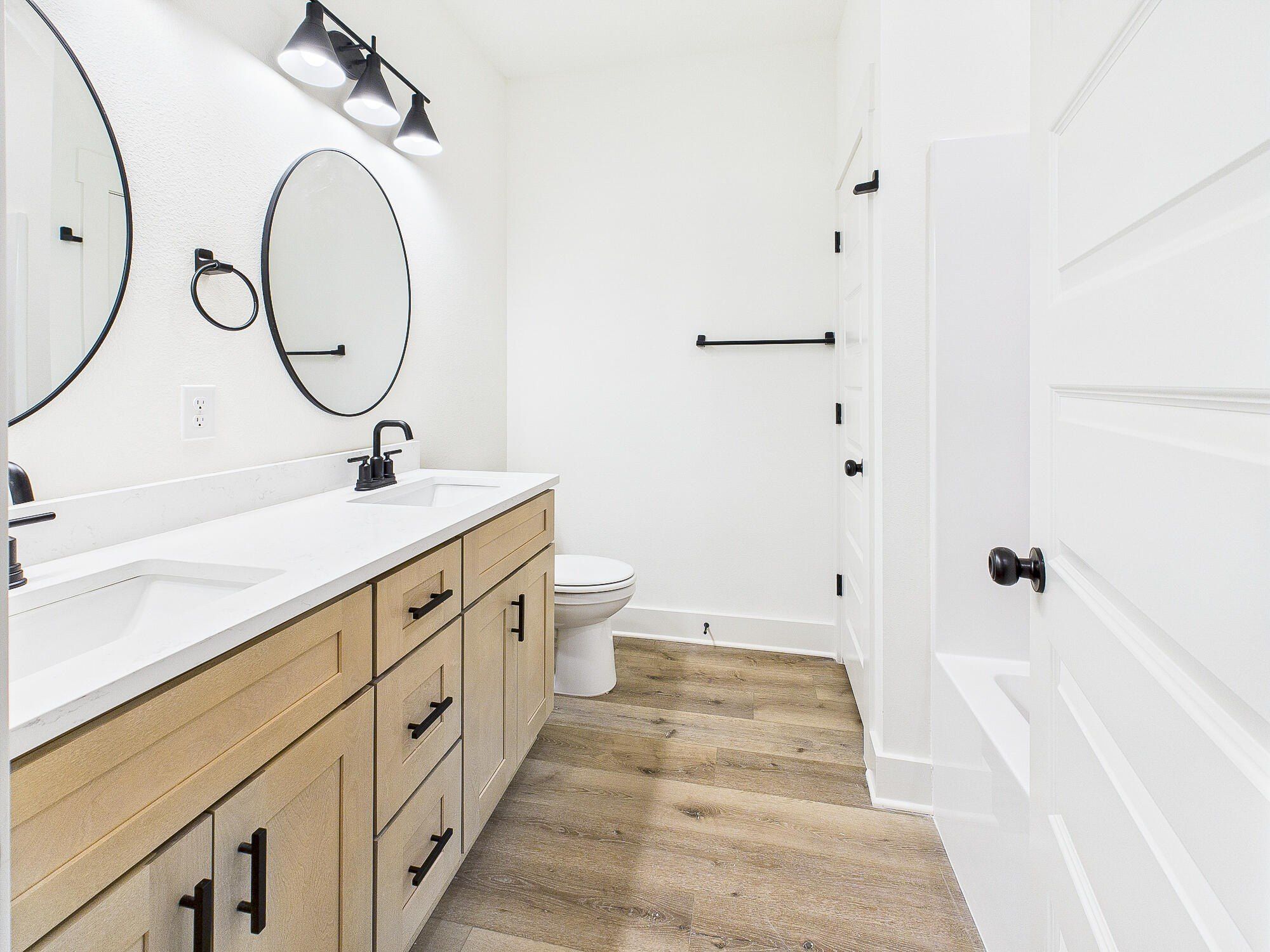 19 A Bayview Drive. Shalimar, FL 32579