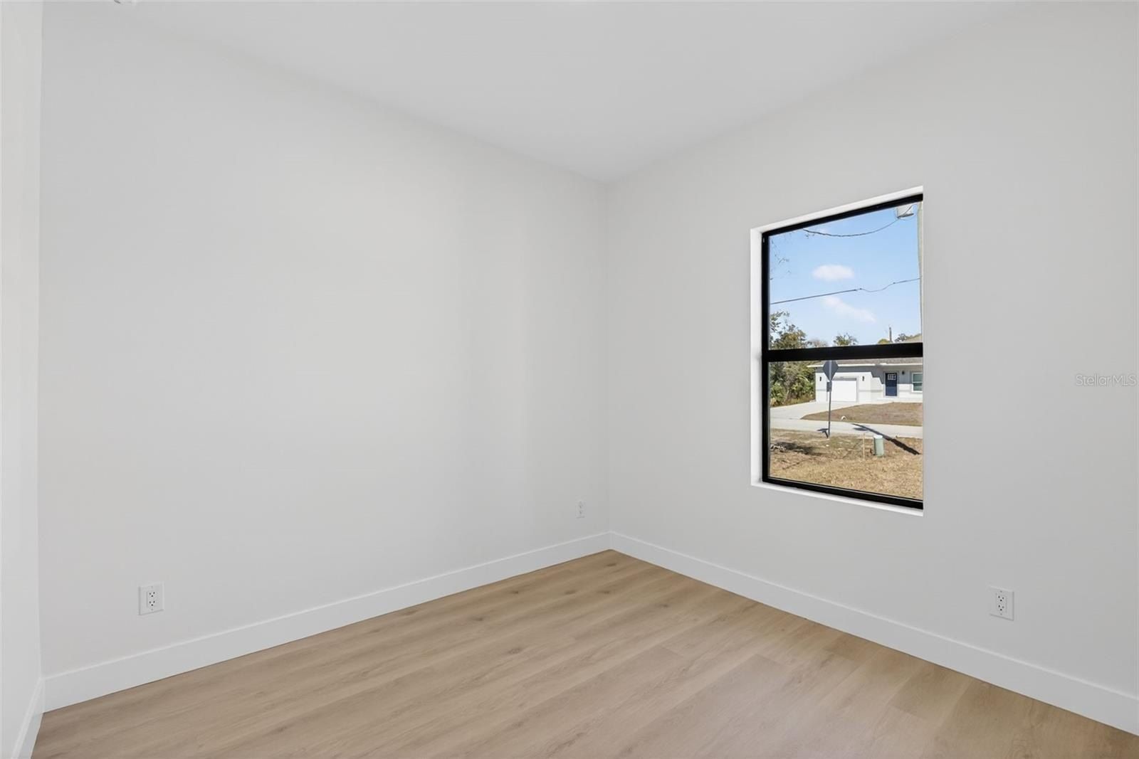 1552315525 Chamberlain Boulevard. Port Charlotte, FL 33953