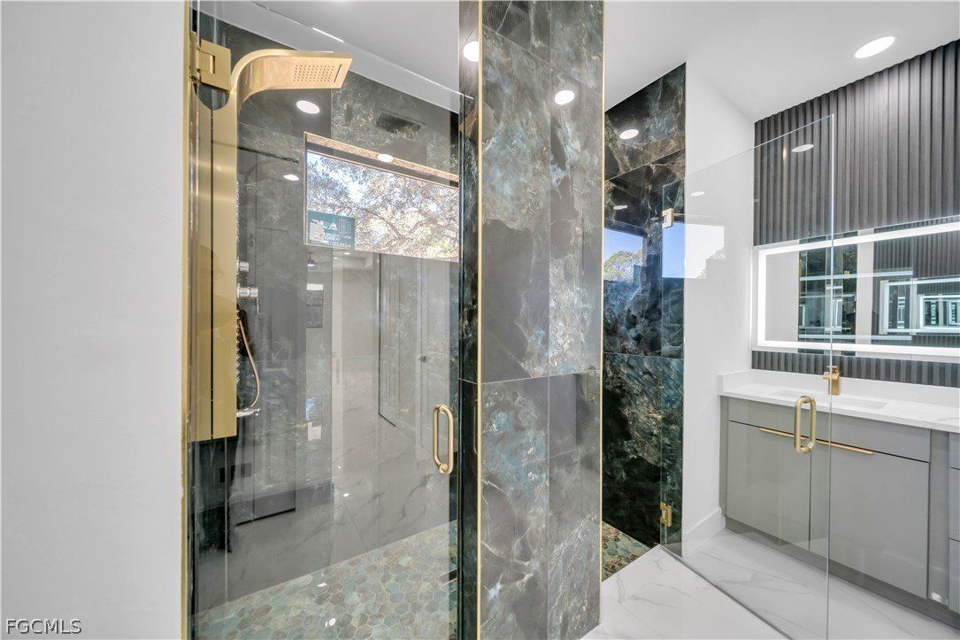 Wellington Avenue. Lehigh Acres, FL 33972