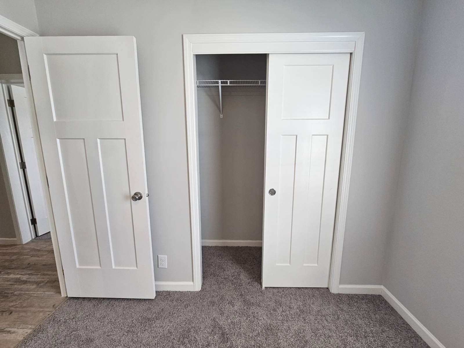 10698 1St Street N. St Petersburg, FL 33716