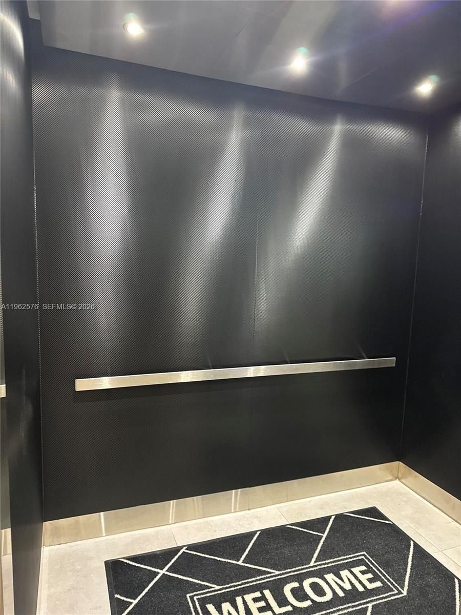 1930 Bay Dr Fith Level Un. Miami Beach, FL 33141