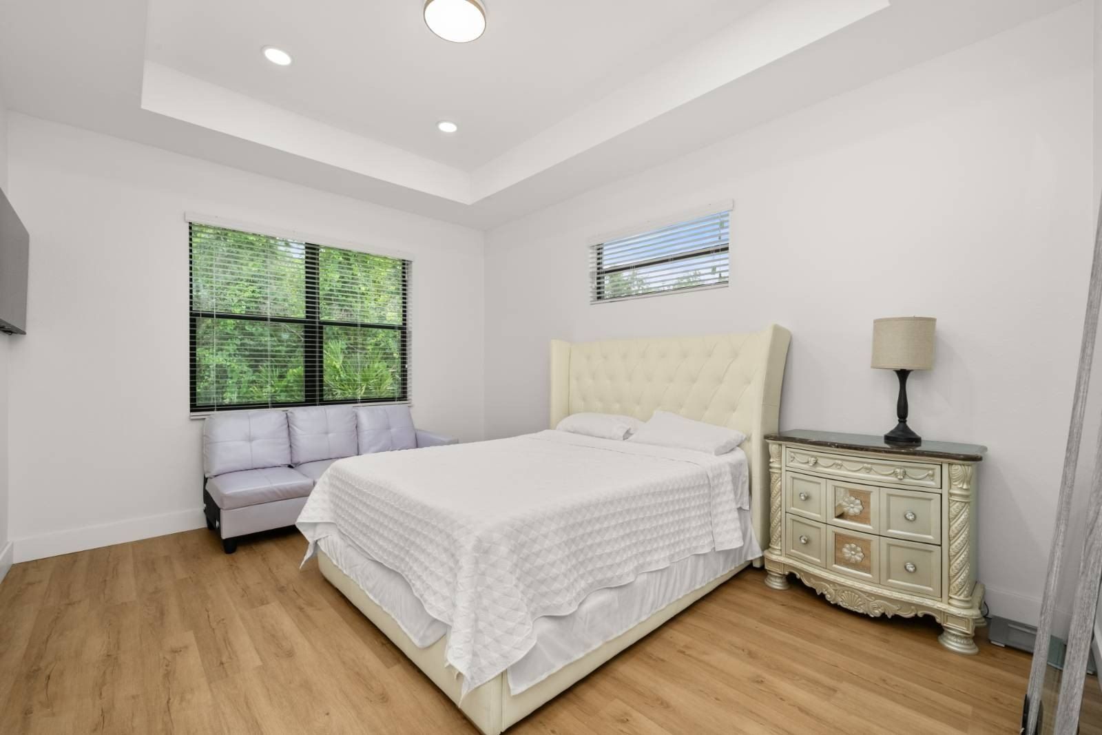 4220 Almería Ave. Sebring, FL 33872