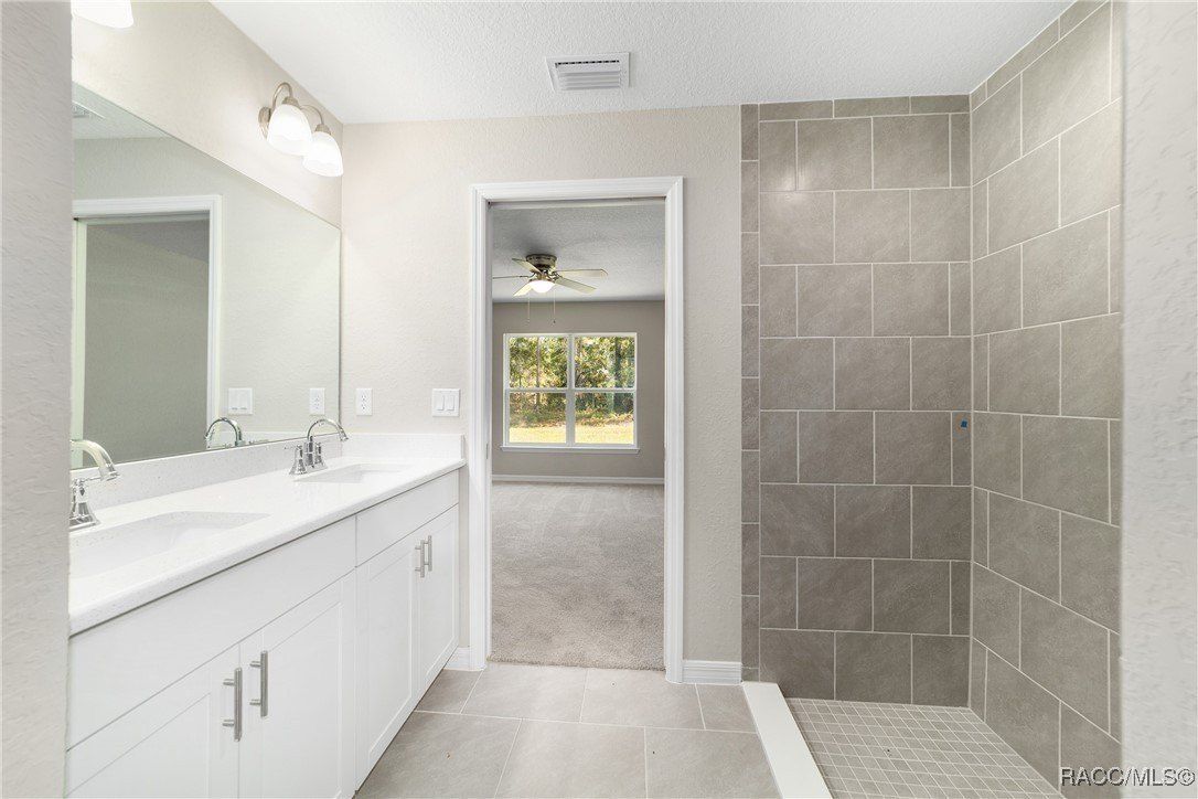 7153 N Everest Terrace. Citrus Springs, FL 34434