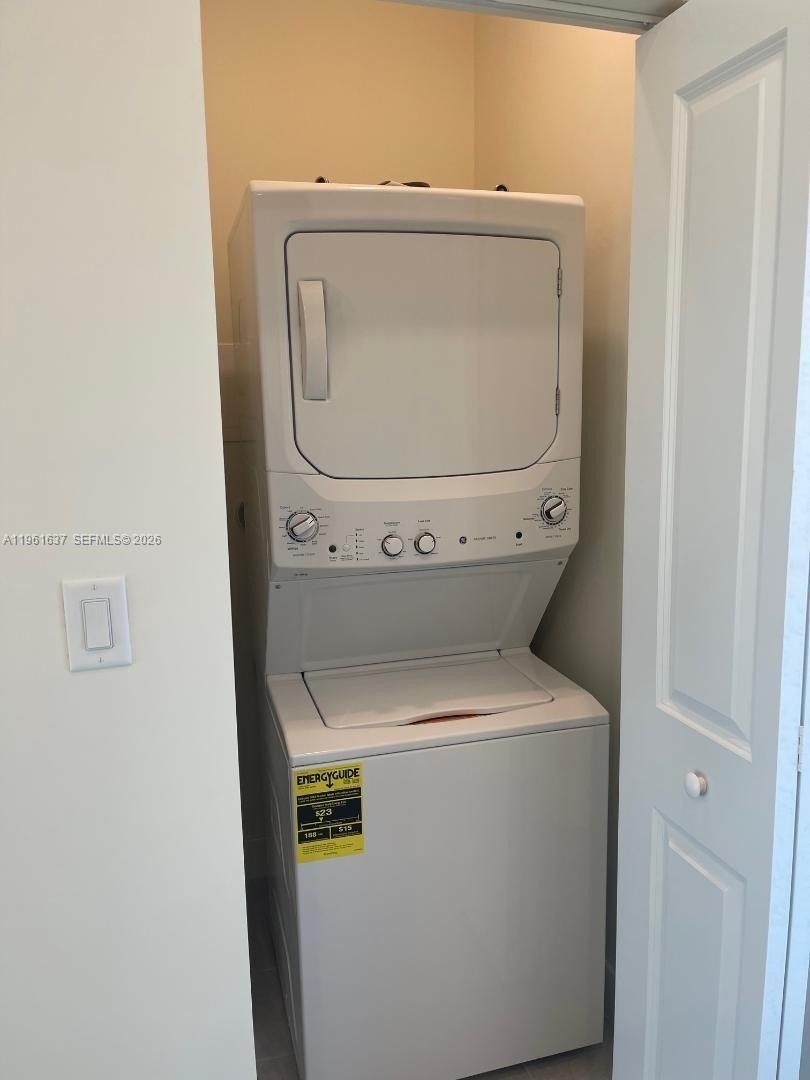 8167 Nw 41 St. Doral, FL 33166